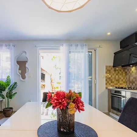 Sea & Stone Apartamento *